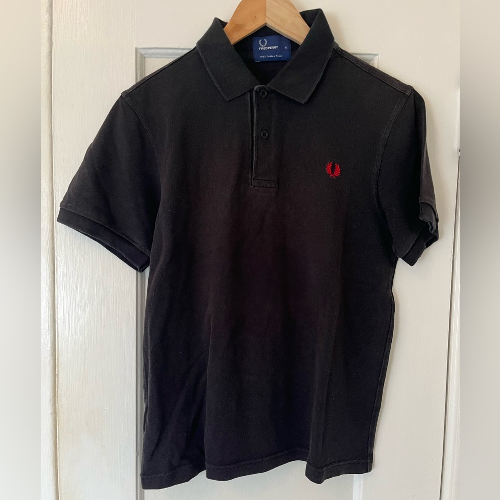 Fred Perry Polo Pique Shirt Black Red Small Short Sleeve